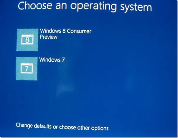 Boot in Safe mode while dual booting Windows 7 with Windows 8