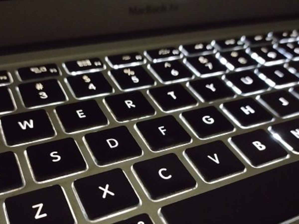 Отключить подсветку клавиатуры на ноутбуке asus. Ноутбук с подсветкой клавиатуры. Подсветка клавиатуры ноутбука Acer. Notebook клавиатура свет.