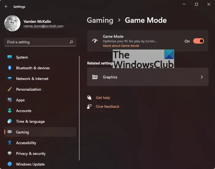 Windows Build: Make the game automatically go full-screen but in a