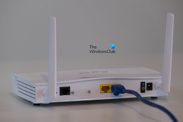 What's the Difference Between Using Ethernet and Wi-Fi to Access the  Internet?